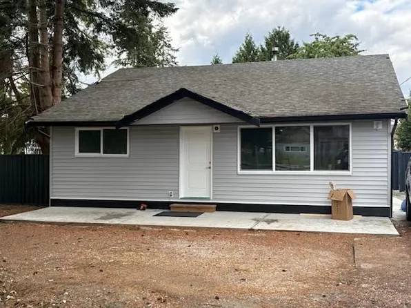 20309 Lorne Ave, Maple Ridge, BC V2X 1G2