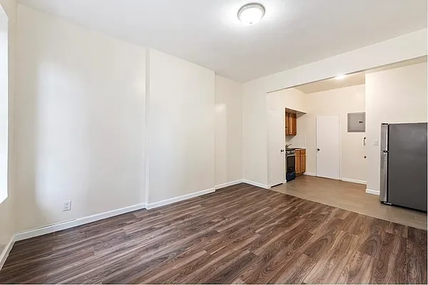 Rented by Douglas Elliman | media 15