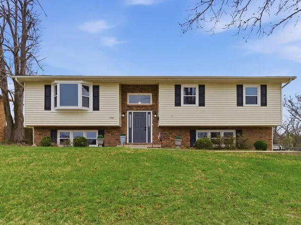 1380 Tanforan Dr, Lexington, KY 40517