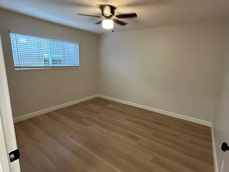 3745 Miramar Way — Photo 21