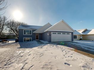 1629 18th Ave NW, Willmar, MN 56201