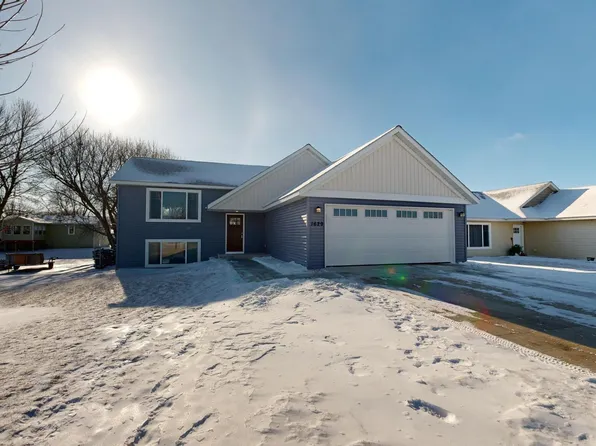 1629 18th Ave NW, Willmar, MN 56201