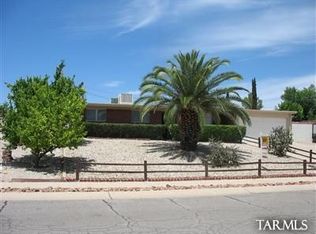 615 N Bedford Dr, Tucson, AZ 85710