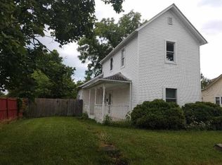 504 E Franklin St, Hartford City, IN 47348