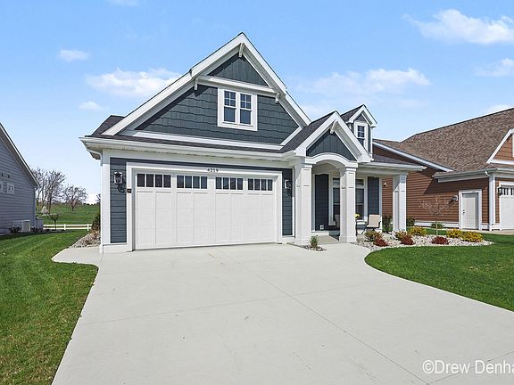 5th image of 4219 Village Green Dr