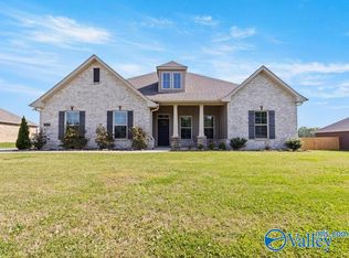 27076 Ed Ray Rd, Athens, AL 35613