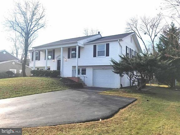 2nd image of 4406 Mariner Ln
