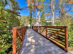 Forest Hills Racquet Club