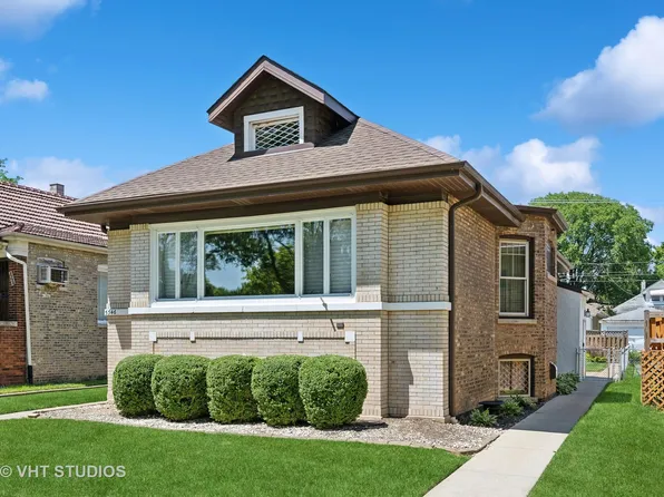 5346 W Hutchinson St, Chicago, IL 60641