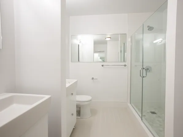 20 Park Avenue image 11 of 15