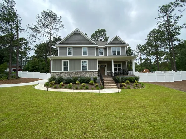 100 Saint Andrews Pl, Southern Pines, NC 28387