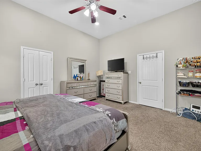 13935 Manobrook Ct — Photo 38