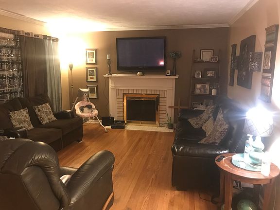 4th image of 3632 Westfield Dr