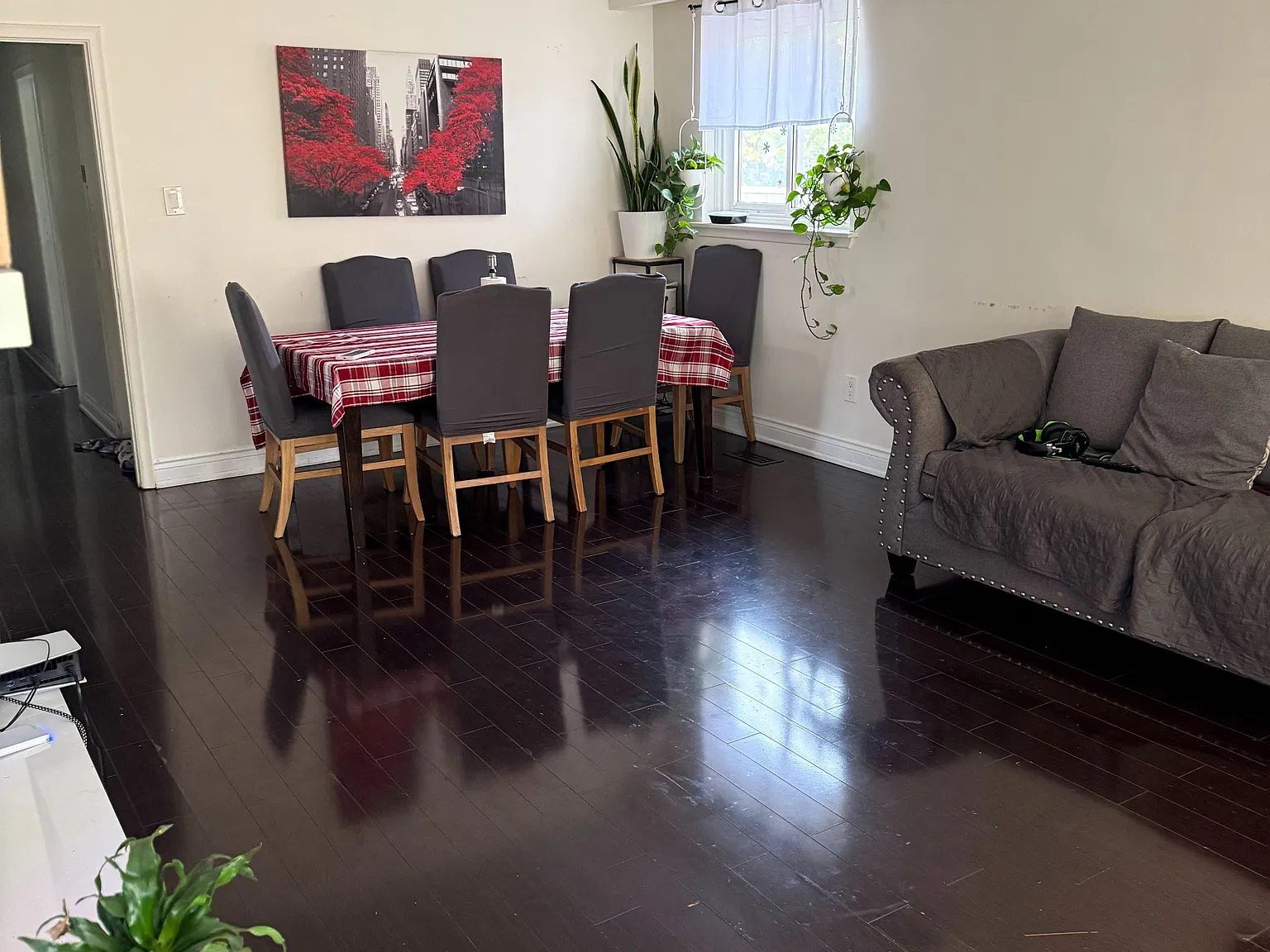 4 bed, $3,500 — Photo 4