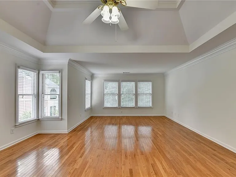 10645 Honey Brook Cir — Photo 34