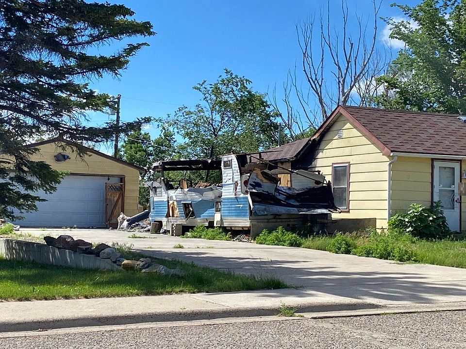 2nd image of 1222 Grant Ave