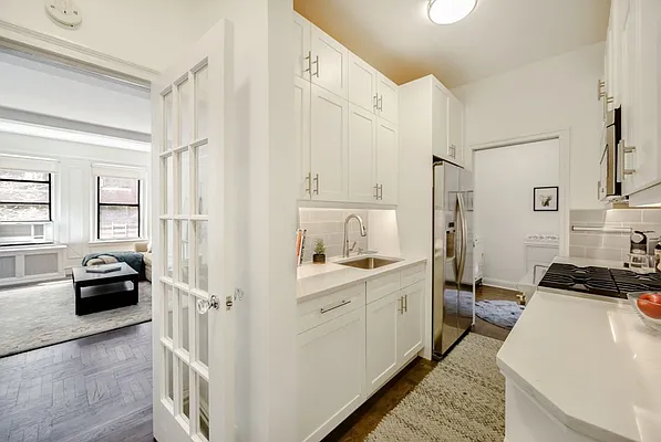 Sold by Compass | media 5