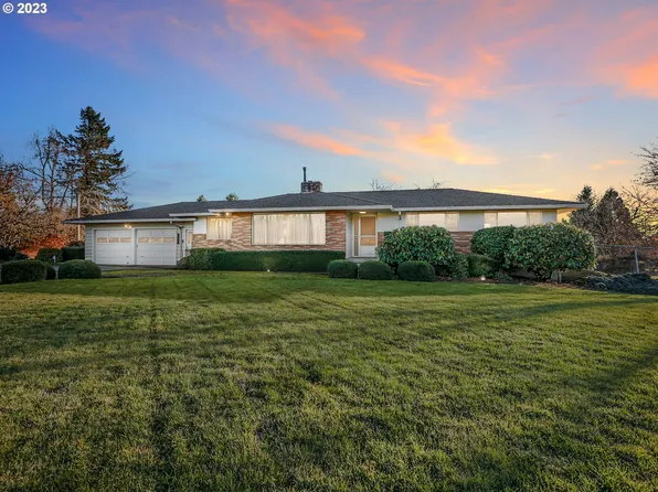 22572 SE Highway 212, Damascus, OR 97089