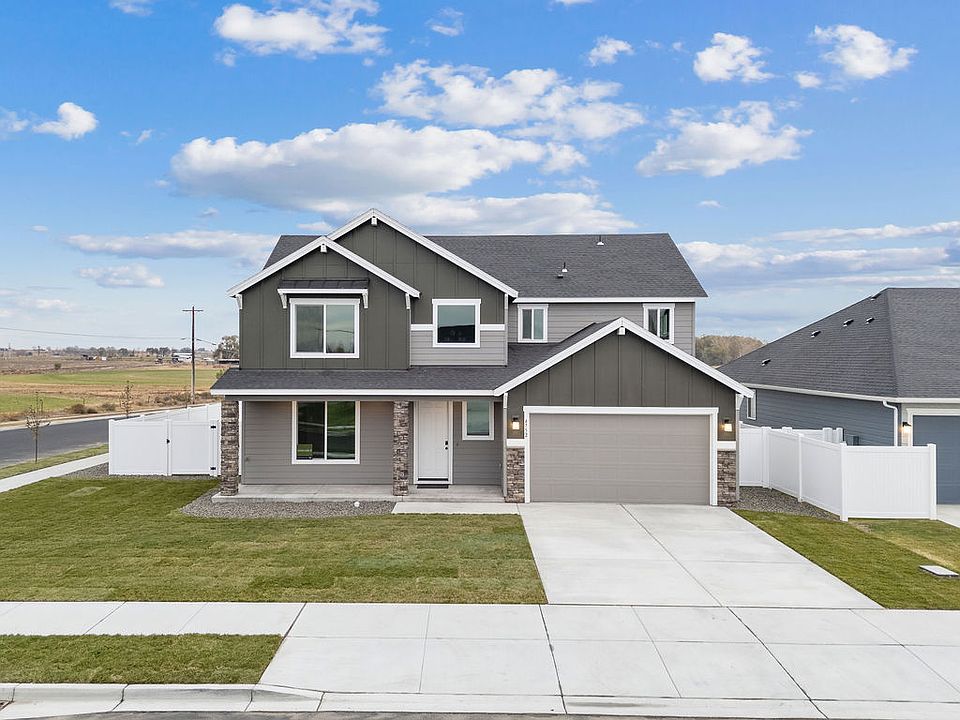 4752 W Junco St by Aho Construction