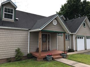 807 Birch Ave, Garibaldi, OR 97118