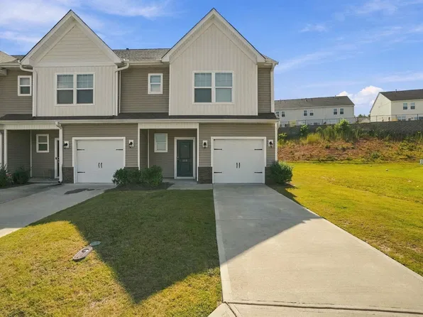 211 Stone Fruit Ct, Duncan, SC 29334