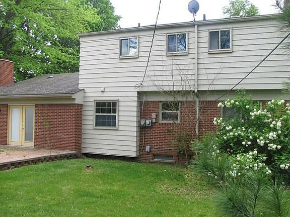 2nd image of 37482 Kingsbury St