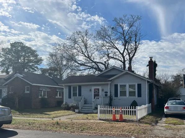 221 Apple Ave, Hampton, VA 23661