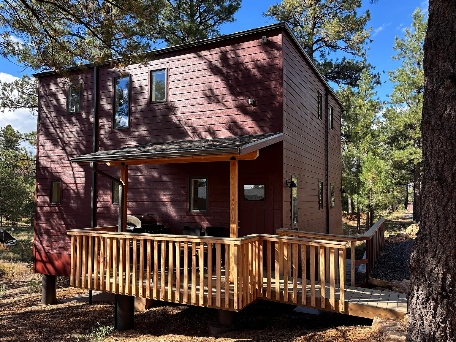 2 bed, 1000 sqft, $2,400 — Photo 1