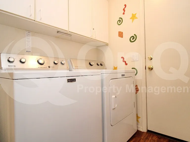 624 S 108th Pl — Photo 17