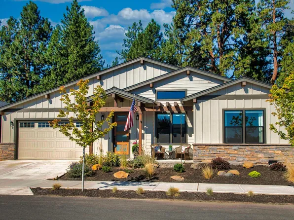 1151 N Jantzen Ct, Sisters, OR 97759