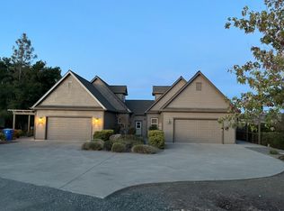 5140 Panorama Dr, Lower Lake, CA 95457