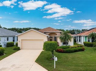 430 Crossfield Cir, Naples, FL 34104