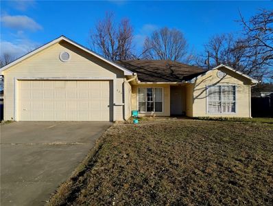 424 Del Cir, Lowell, AR, 72745