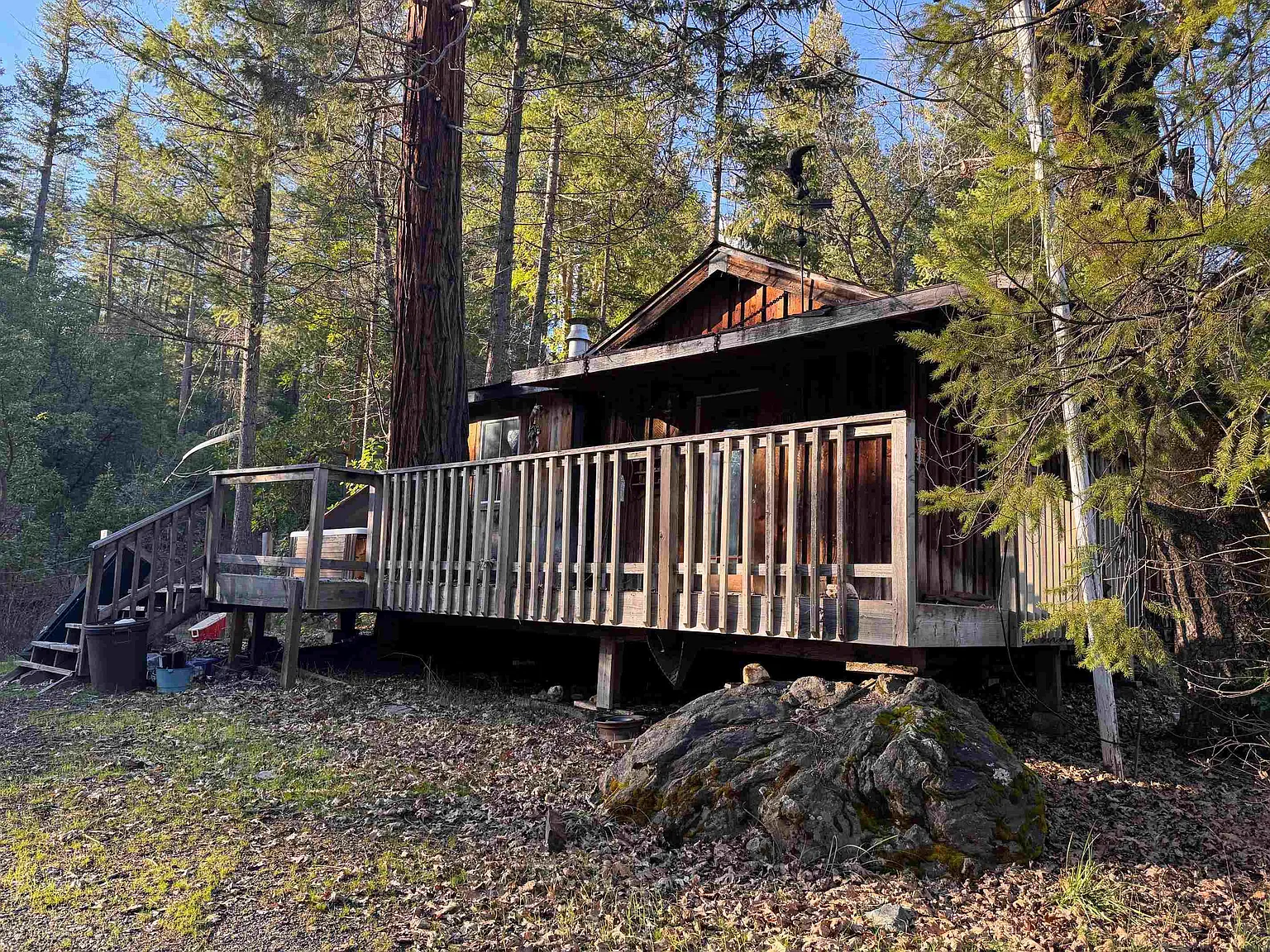 1633 Seiad Creek Rd photo 1