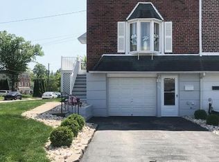 646 Gary Ln, Norristown, PA