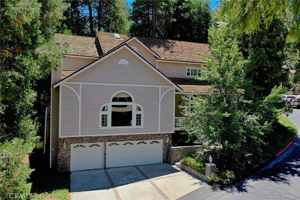 475 Bay View Dr, Lake Arrowhead, CA 92352 Zillow