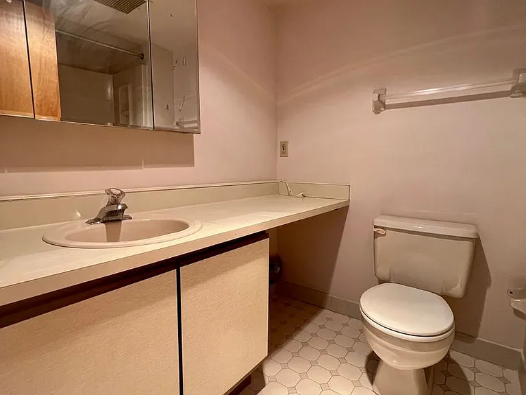 800 Avondale Rd #I2-O — Photo 14