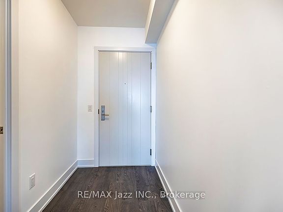 2nd image of 2550 Simcoe St N #2001