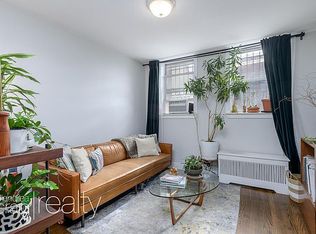 439 Carroll St, Brooklyn, NY 11215