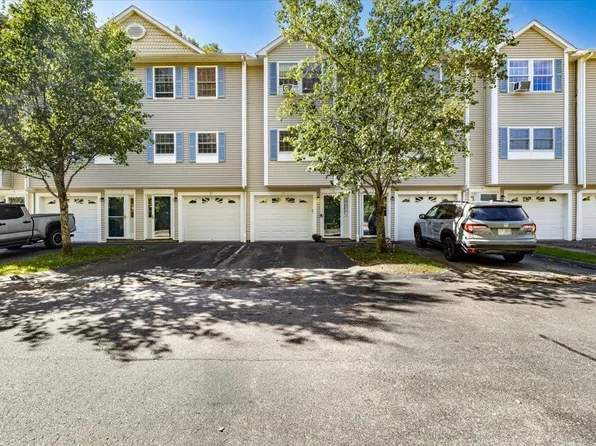 1029 S Mammoth Road #28, Manchester, NH 03109