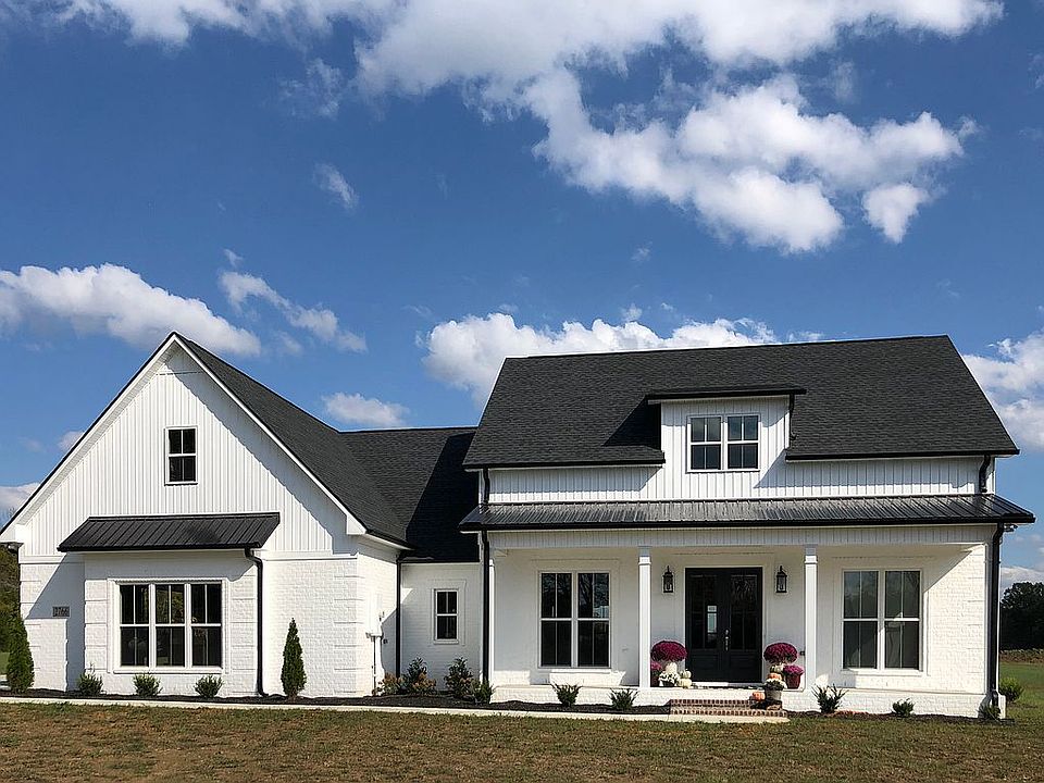 2nd image of 2766 Mount Vernon Rd