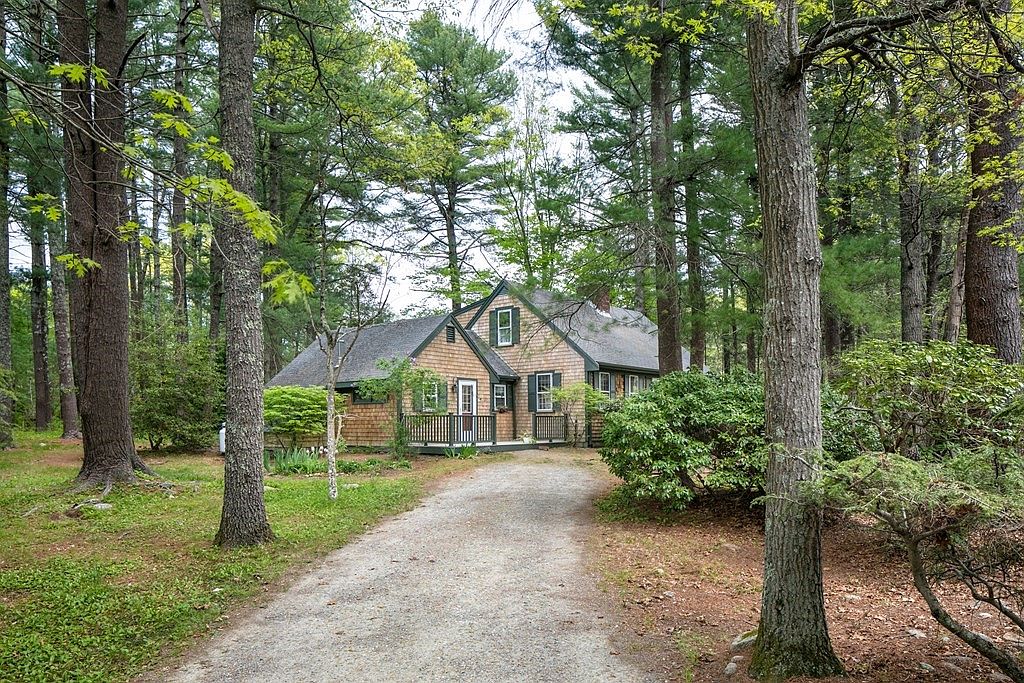 218 North St, Mattapoisett, MA 02739 Zillow