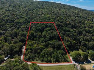 Deertrace Pkwy, New Market, AL 35761