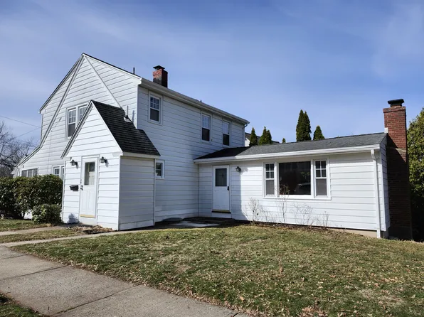 36 Bayard Ave, North Haven, CT 06473