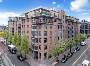 1130 NW 12th Ave APT 300, Portland, OR 97209