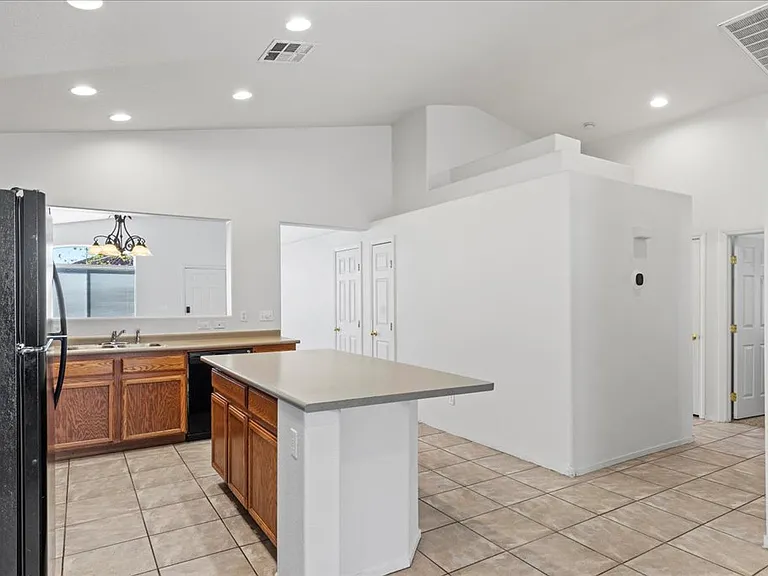 2924 Riarosa Ct — Photo 12