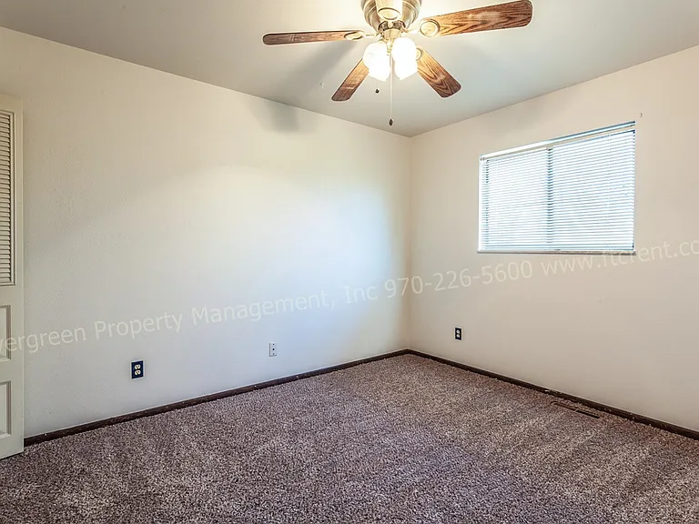 1925 Leicester Way — Photo 10
