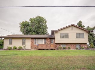 5192 Nameoki Rd, Granite City, IL 62040