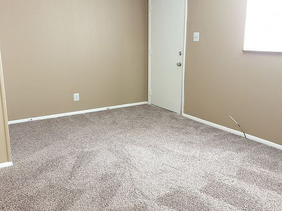 4th image of 1221 W Parkway Ave APT 1