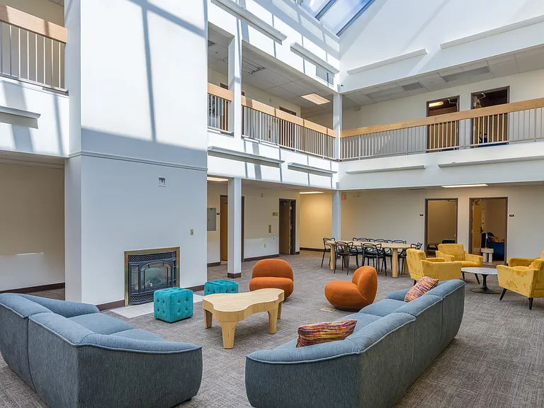 Brewster Hall — Photo 17